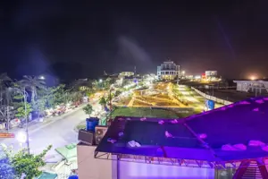 Khách Sạn Hưng Thịnh