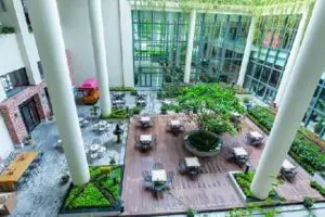 Khách sạn Becamex New City