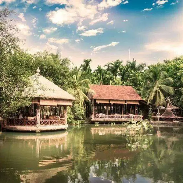 Phương Nam Resort