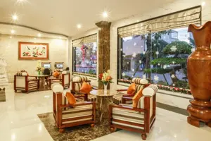 Khách Sạn Long Bảo Châu