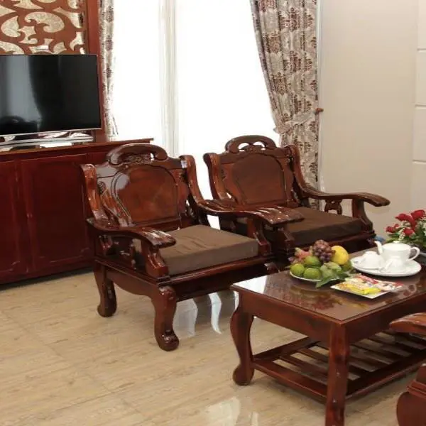 Khách sạn Trần Vinh