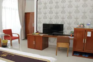 Khách sạn Trần Vinh