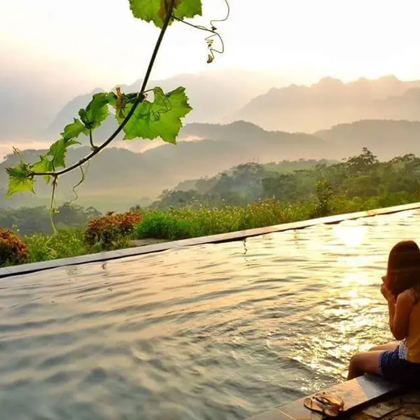 Pù Luông Retreat