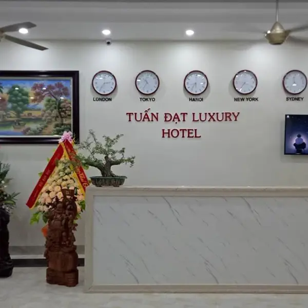 Khách Sạn Tuấn Đạt Luxury FLC
