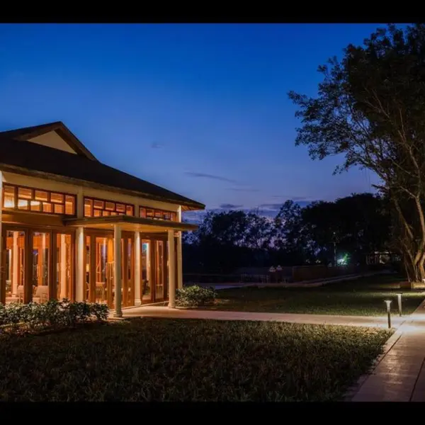 Azerai Cần Thơ Resort