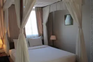 Khách Sạn Anh Đào Mekong