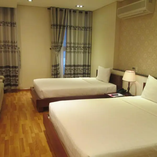 Khách Sạn Anh Đào Mekong