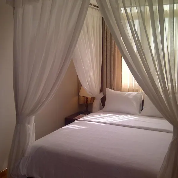 Khách Sạn Anh Đào Mekong