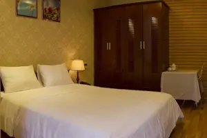 Khách Sạn Anh Đào Mekong