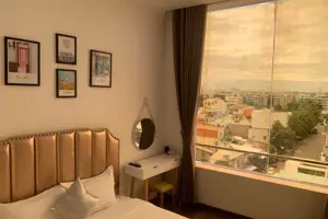 Khách sạn Linh Phương 5