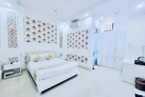 Khách Sạn Linh Phương 6