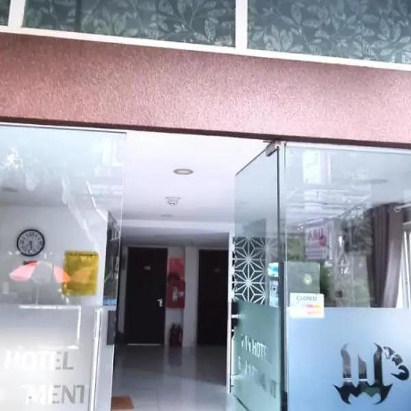 Ura Apartment - Powered by RedDoorz