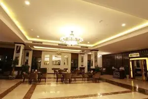 Khách Sạn Mường Thanh Holiday Con Cuông