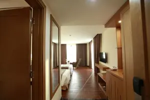 Khách Sạn Mường Thanh Holiday Con Cuông