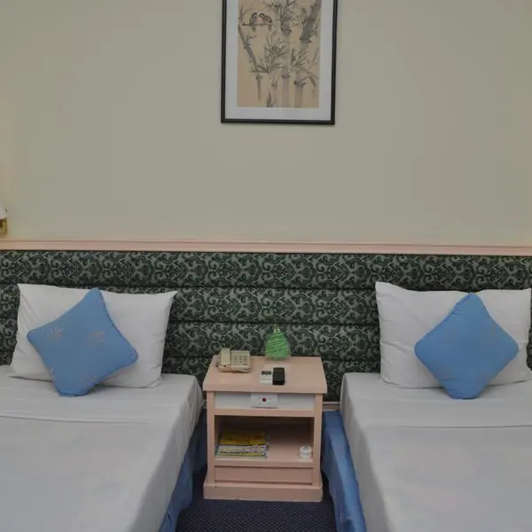 Khách Sạn Arc En Ciel