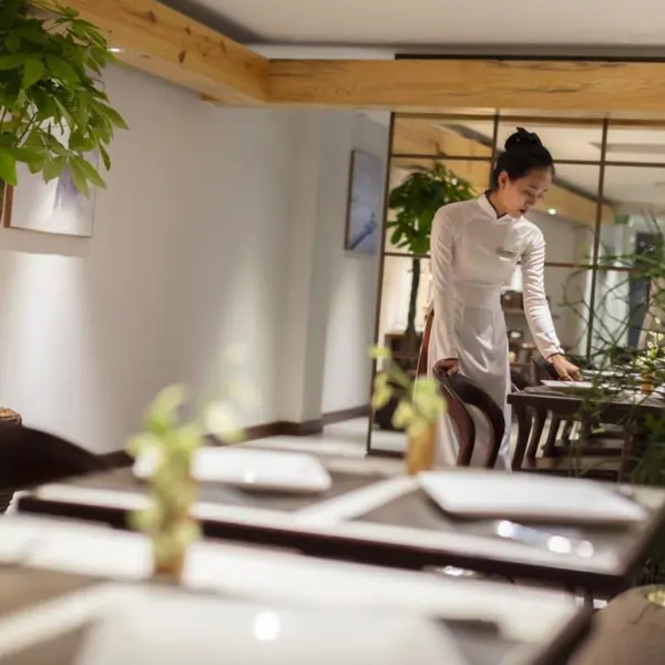 Khách Sạn Silverland Min