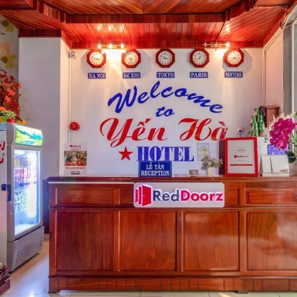 RedDoorz @ Phan Huy Ich street