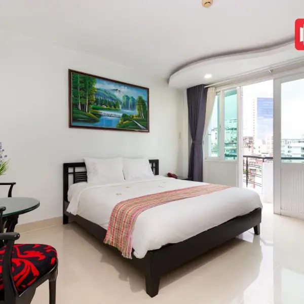 RedDoorz Saigon Pink Hotel Ho Tung Mau