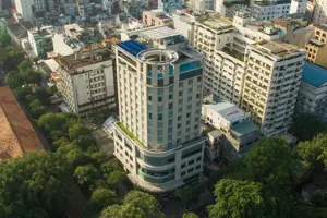 Khách Sạn Central Palace