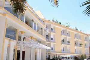 Khách Sạn Nice Dream