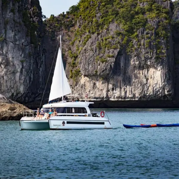 Scarlet Pearl Cruises