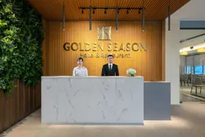 Khách sạn Golden Season