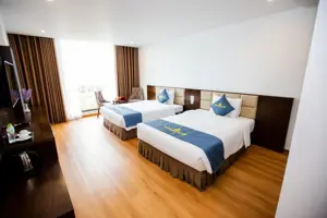 Khách Sạn Golden Palm