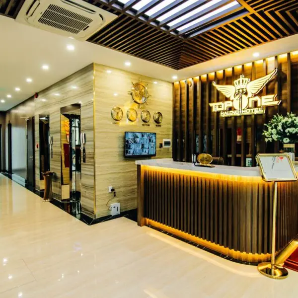 Khách Sạn Top One Hạ Long