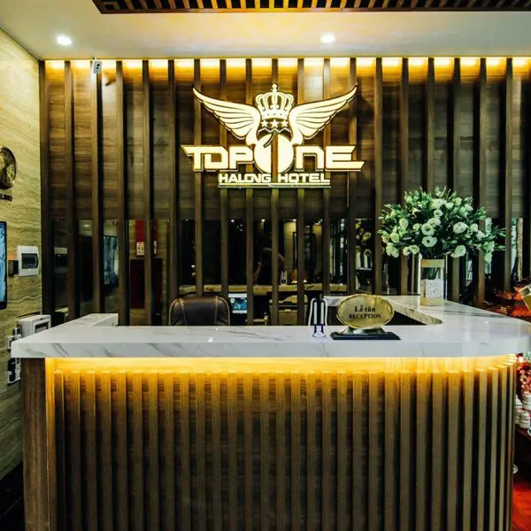 Khách Sạn Top One Hạ Long
