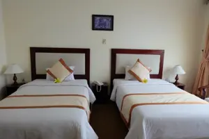 Khách Sạn Indochine Kon Tum