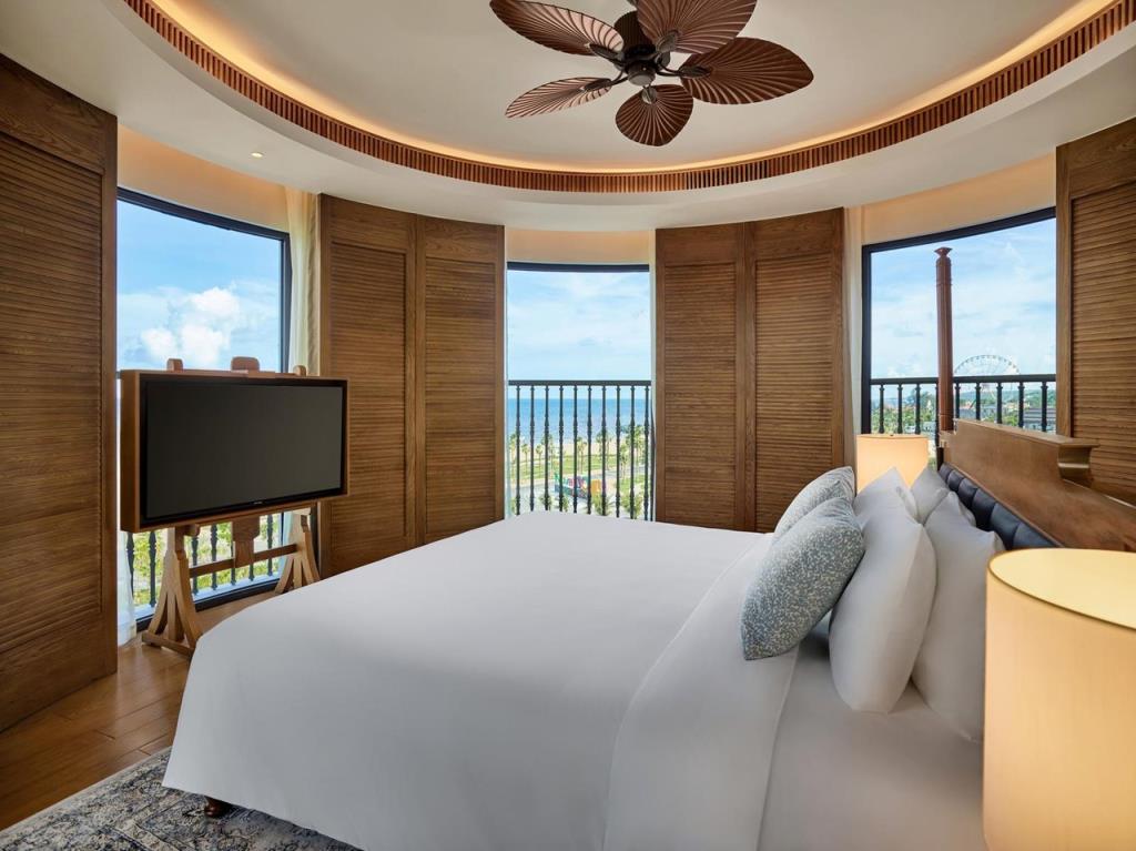 Admiral Suite With Ocean Front Sea View - Khu Nghỉ Dưỡng Movenpick Phan Thiết