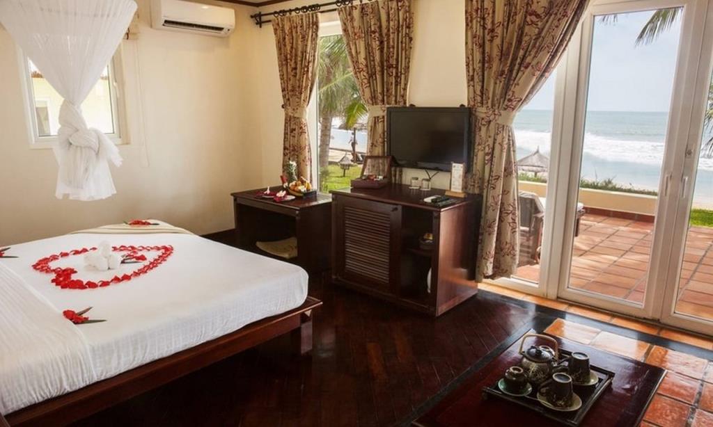 Beach Front Bungalow - Victoria Phan Thiết Beach Resort & Spa