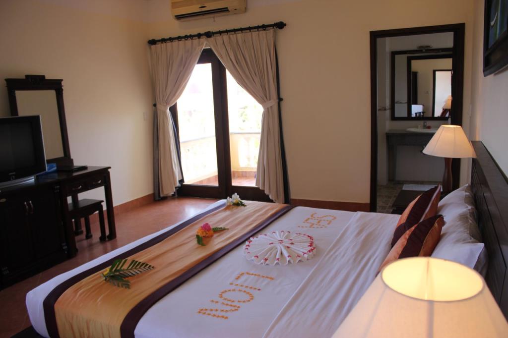 Phòng Deluxe Ocean View - Sea Lion Beach Resort & Spa Phan Thiết