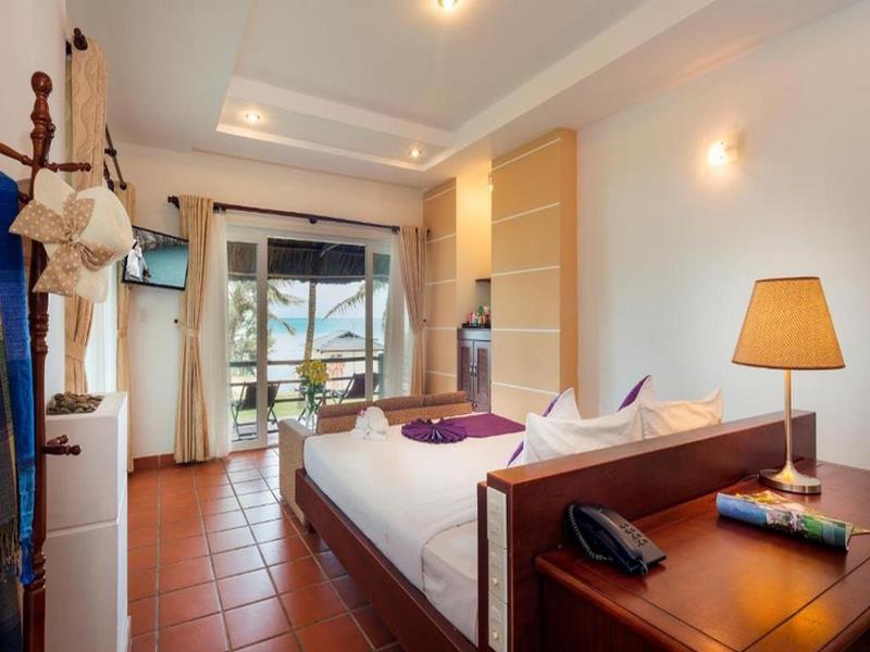 Bungalow Deluxe (Hướng biển) - TTC Resort – Kê Gà