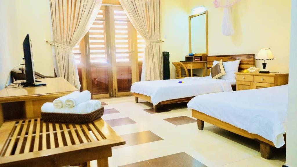 Bungalow (Gần Biển) - Long Thuận Hotel & Resort