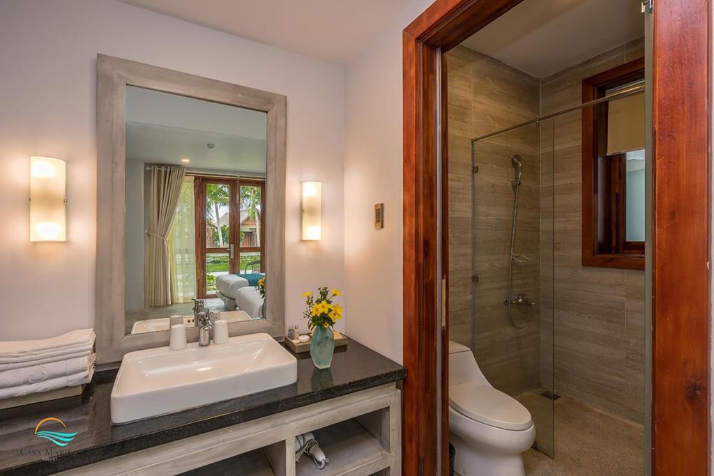 Deluxe Double Lotus View - Casa Marina Resort Quy Nhơn