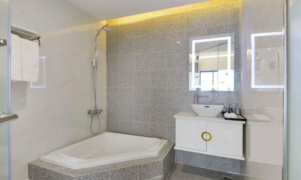 Grand Deluxe Double Ocean - Seaside Boutique Resort Quy Nhơn