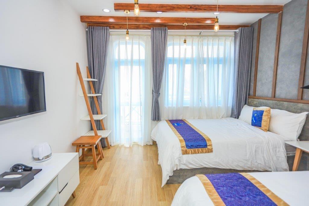 Deluxe Double Room with Sea View - Khách Sạn Chài Village