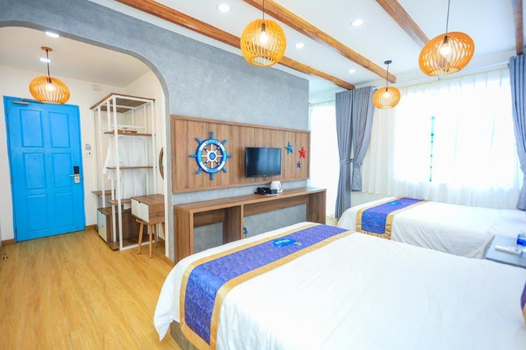 Family Room with Sea View - Khách Sạn Chài Village