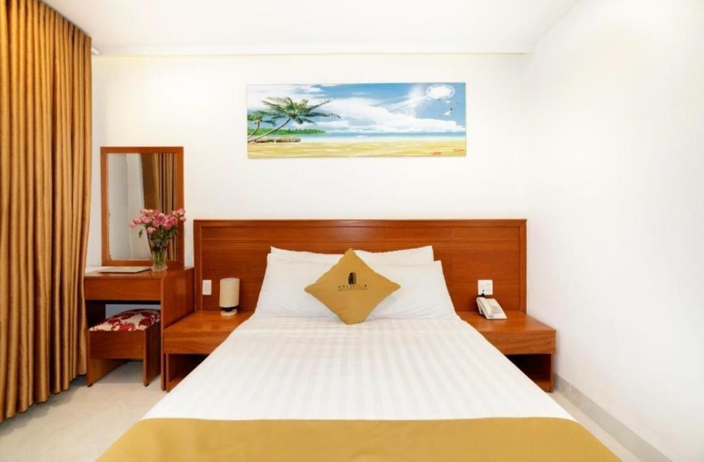 Deluxe Double Room Partial Sea View - Khách Sạn Mira Eco Quy Nhơn