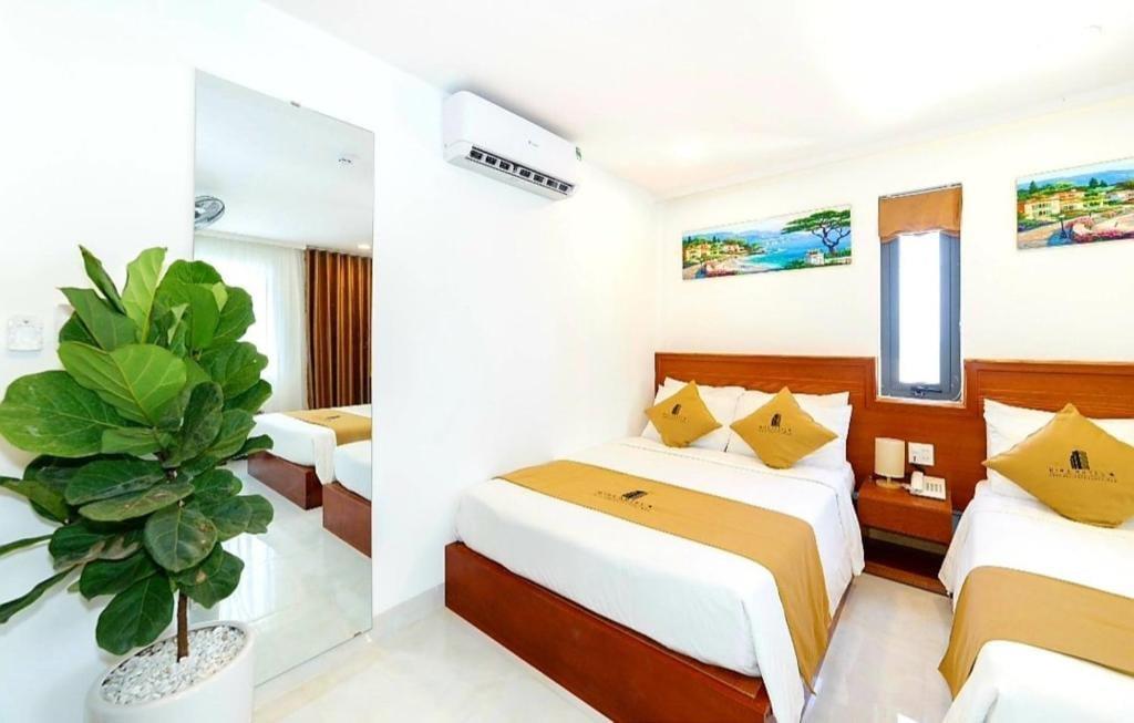 Deluxe Family Room Partial Sea View - Khách Sạn Mira Eco Quy Nhơn