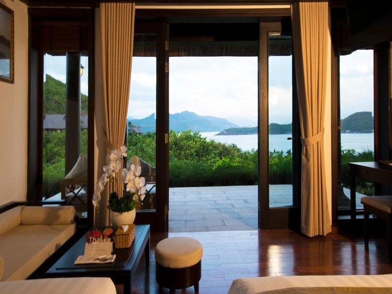 Tropical Deluxe Double/Twin Sea View - MerPerle Hòn Tằm Resort