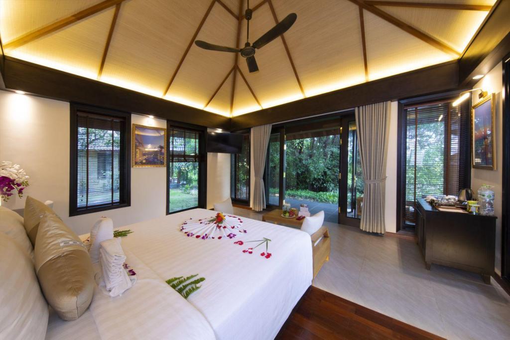 Executive Suite - MerPerle Hòn Tằm Resort