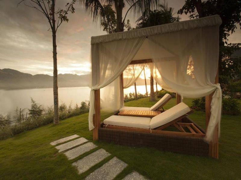 Premier Family Bungalow Sea View - MerPerle Hòn Tằm Resort