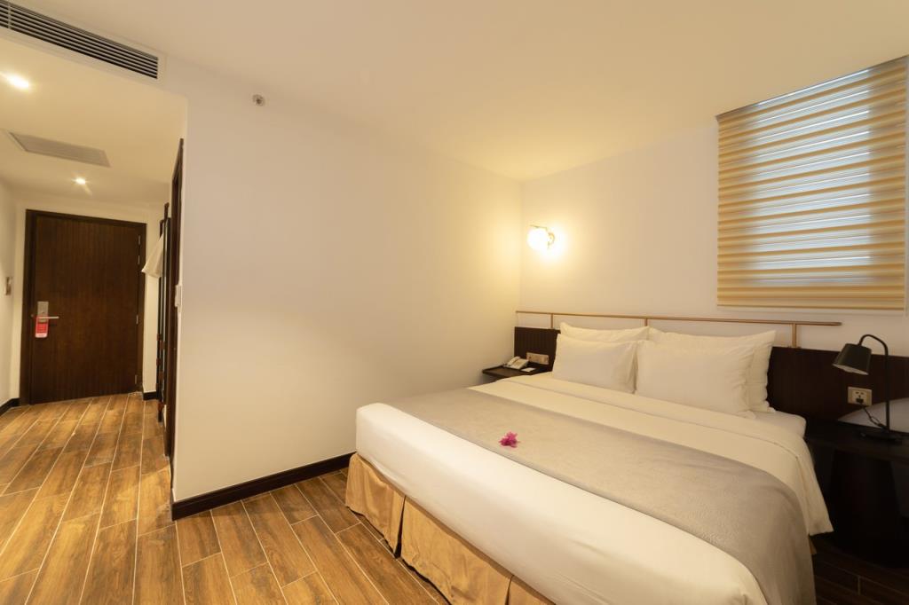 Superior Double or Twin Room - Khách Sạn Majestic Premium Nha Trang