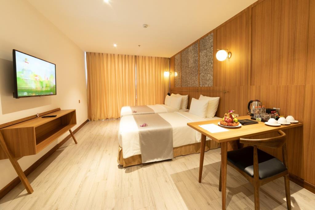Executive Suite - Khách Sạn Majestic Premium Nha Trang
