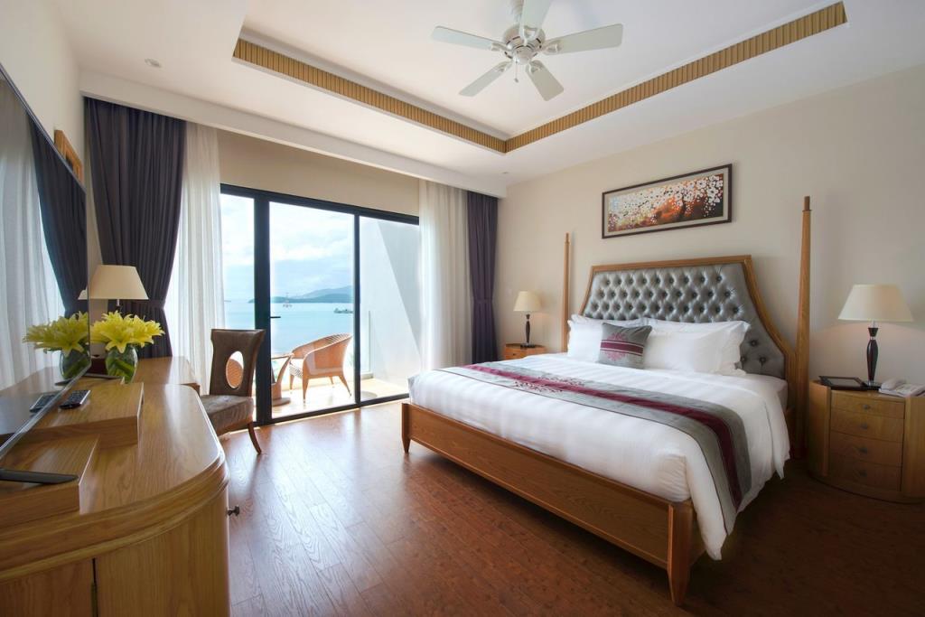 Villa 3-Bedroom Pool View - Vinpearl Resort & Spa Nha Trang Bay