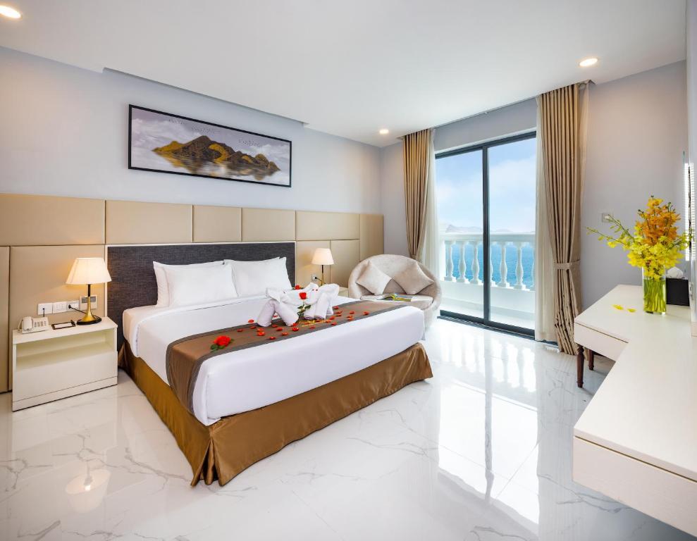 Imperial Suite - Khách sạn Imperial Nha Trang