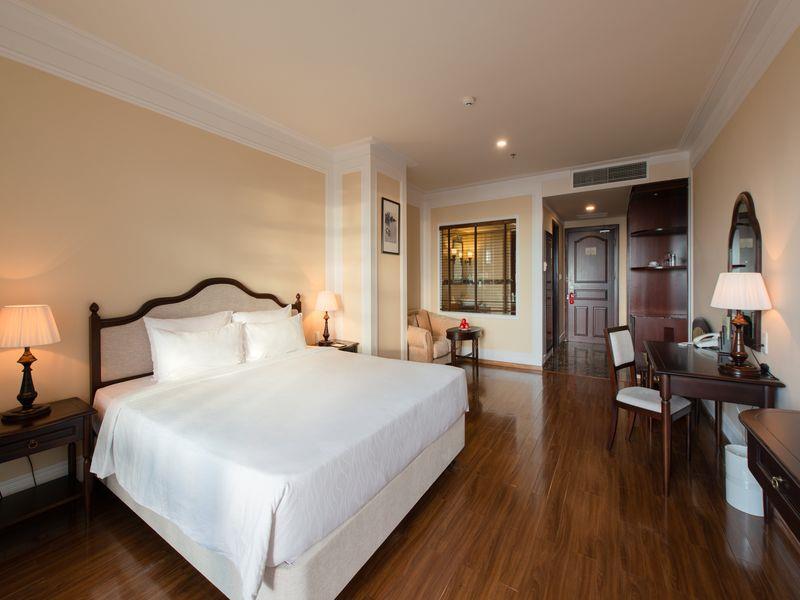 Deluxe - Sunrise Nha Trang Beach Hotel & Spa