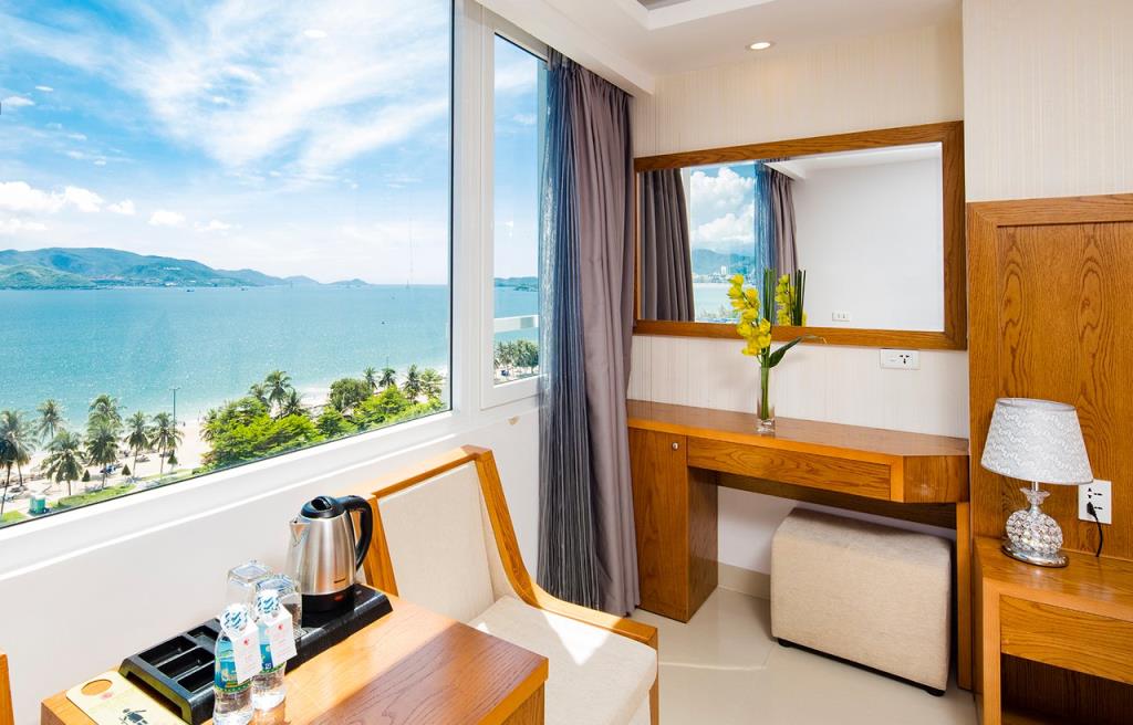 Deluxe Double Room With Sea View - Khách Sạn Sun City Nha Trang